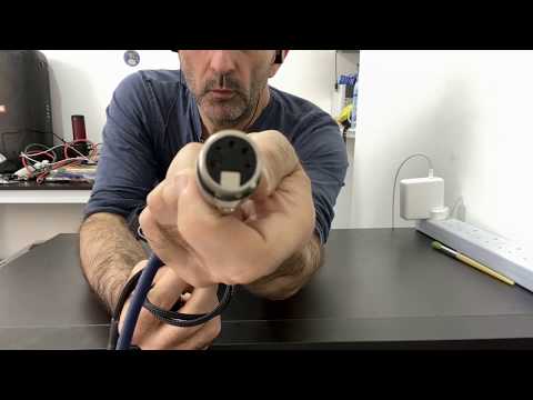 5-pin XLR to 2x 3-pin XLR Y cable