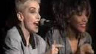 Eurythmics - My my baby&#39;s gonna cry