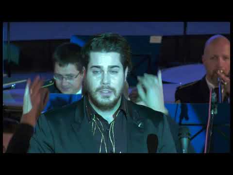 Miklavžev koncert 2017: Matija Puž in Orkester Slov. policije - Pegasto dekle