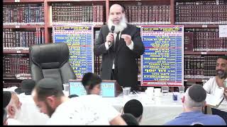 הרב יצחק פנגר : אמונה ובטחון . (כולל חזון עובדיה) - התמונה מוצגת ישירות מתוך אתר האינטרנט יוטיוב. זכויות היוצרים בתמונה שייכות ליוצרה. קישור קרדיט למקור התוכן נמצא בתוך דף הסרטון הרב יצחק פנגר : אמונה ובטחון . (כולל חזון עובדיה) - התמונה מוצגת ישירות מתוך אתר האינטרנט יוטיוב. זכויות היוצרים בתמונה שייכות ליוצרה. קישור קרדיט למקור התוכן נמצא בתוך דף הסרטון