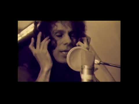 Black Sabbath - DIO singing in the studio - Dehumanizer