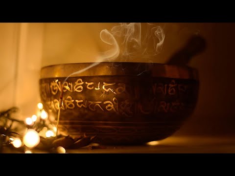Potente meditación Om Mantra y cuencos tibetanos curativos || Cuencos cantores de terapia de sonido