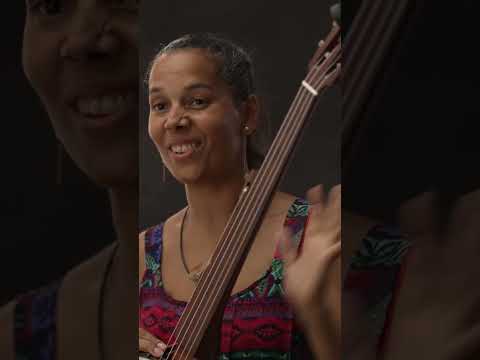 Rhiannon Giddens breaks down the clawhammer banjo style 🪕 during our latest Newport Session #shorts