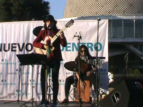 Inés Bayala canta "Ay ay ay" (L y M: Inés Bayala)