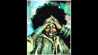 Angie Stone &quot;Visions&quot;