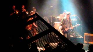 Tuomari Nurmio (dumari ja spuget) : skulaa tai delaa (2013-4-25)