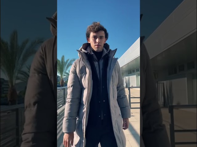 Vídeo relacionado con FC Barcelona - Pantalón de entrenamiento de la seleccióncolección oficial FC Barcelona para hombre - Talla para adulto, Hombre, azul marino, L