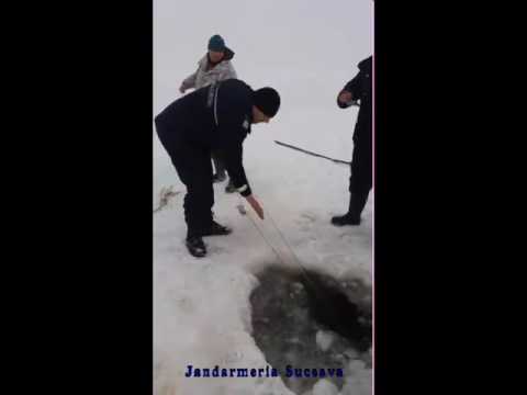 Jandarmii suceveni au confiscat plase de pescuit în lungime totală de 3 kilometri