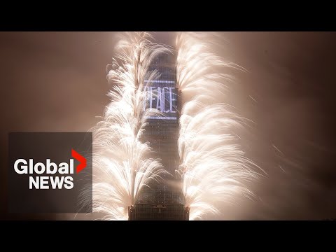 New Year's 2023 countdown celebrations around the...