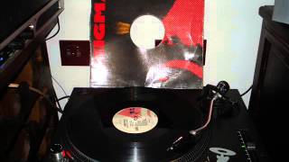 Red Flag   Count To Three House Dub 1990