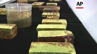 Download lagu Gold treasures from 1857 shipwreck set for public display mp3