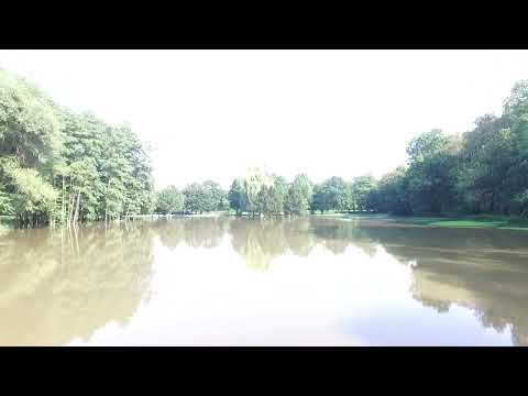 Podpořte obnovu golfového hřiště po povodních