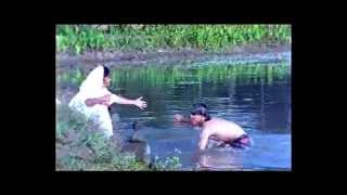 Pathara Khasuchi Bada Deula Ru Ama Maa Pari Kia Haba