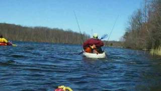 preview picture of video 'Kayaking At Rising Sun Lake'