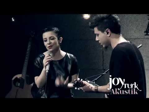 Model - Ninni (JoyTurk Akustik)
