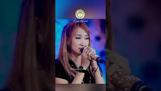 Download lagu ngambung Sikil/Dewi Kirana #tarlingpantura #tarling #hiburan mp3