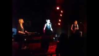 Hazel O&#39;Connor- &#39;Hanging Around&#39; (The Stranglers) - Mr Kyps, Poole- 16th March 2013