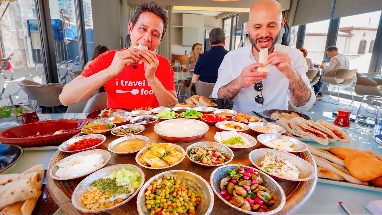 Turkish Food Tour - HUGE TURKISH BREAKFAST + World’s Best Baklava in Gaziantep!! 🇹🇷