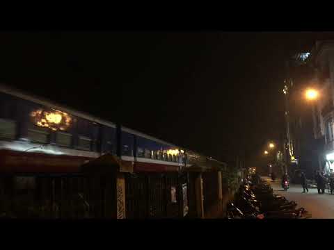 Đ12E - 631 kéo tàu YB4 ngày 23/01/2019