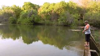 preview picture of video 'Fly Fishing in Georgetown. The San Gabriel River'