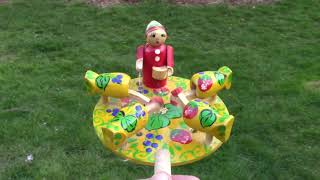 (Here Comes) Peter Cottontail - Gene Autry - 1950 - Happy Easter Everyone!