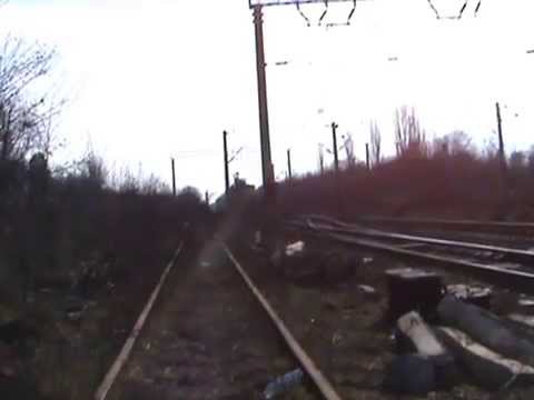 Trenul 1655 Bucuresti Nord - Bacau se apropie de destinatie cu viteza mica (03.02.2015)