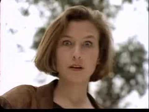 VIDEO MUSICAL CONTRAVIA TAPANDO EL SOL CON UN DEDO