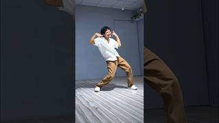 Download lagu Ladki Deewani Lage😍 Govinda Song | Dance Video | @AnoopParmar789 #bollywood #reels #dance mp3