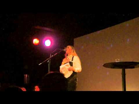 Amanda Pommer - "Jag hatar inte män" Poetry slam Malmö 2015