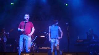 Edwyn Collins feat. Ryan Jarman (The Cribs) - What Is My Role? [live @ HMV Forum, London 20-10-12]