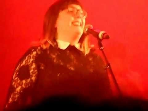 Lola Cès ~ Madame - Divan du monde [05.11.12]