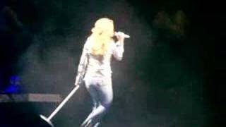 Carrie Underwood - November Rain &amp; Paradise City