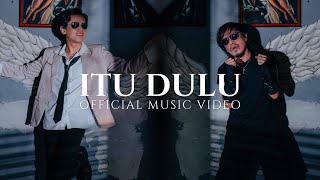 Lirik Lagu Itu Dulu - Hugo ft Ian Kasela: Kini Ku Ingin Bersamamu Bahagiakan Dirimu Menua Bersamamu