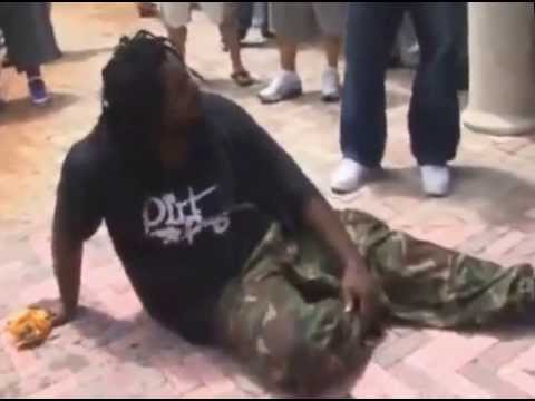 Kimbo Slice VS Bouncer Fight HD 720p **WOW**