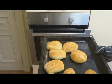 Leckere Brötchen einfach selber backen - DDR-Brötchen - German Rolls