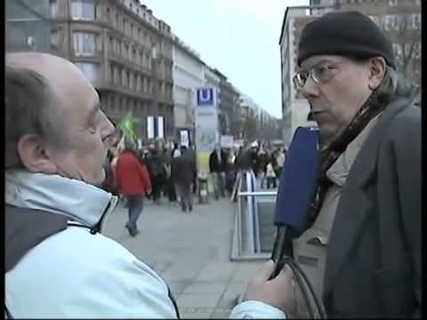 19 02 2011 Großkundgebung der Grünen im Stuttgarter Schloßpl