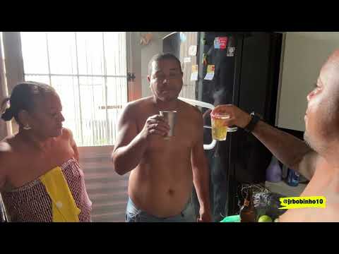 JR BOBINHO CHEGOU DE RESSACA DO CARNAVAL NA CASA DE MAINHA