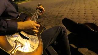 Blues In The Night. Jeremiah Lockwood. Fingerpicking Blues Guitar At Its Best!