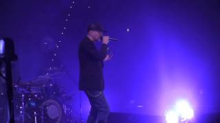 max pezzali l&#39;universo tranne noi