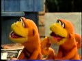 Sesame Street A Day At Oscar S Newstand