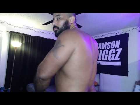 Muscle Flexing Samson Biggz