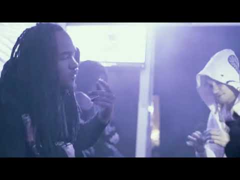 BornStunna 3G x Mazerati Ricky - Gettin Off (p. JuneOnnaBeat)