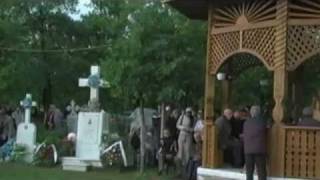 preview picture of video 'Fraţi ostaşi - Demult, Iisuse, Tu-ai trecut (Mizieş, 25 iun. 2011)'