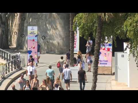 Top News - Covid Paris/ Rikthim në brigjet e Senës: Pa koment