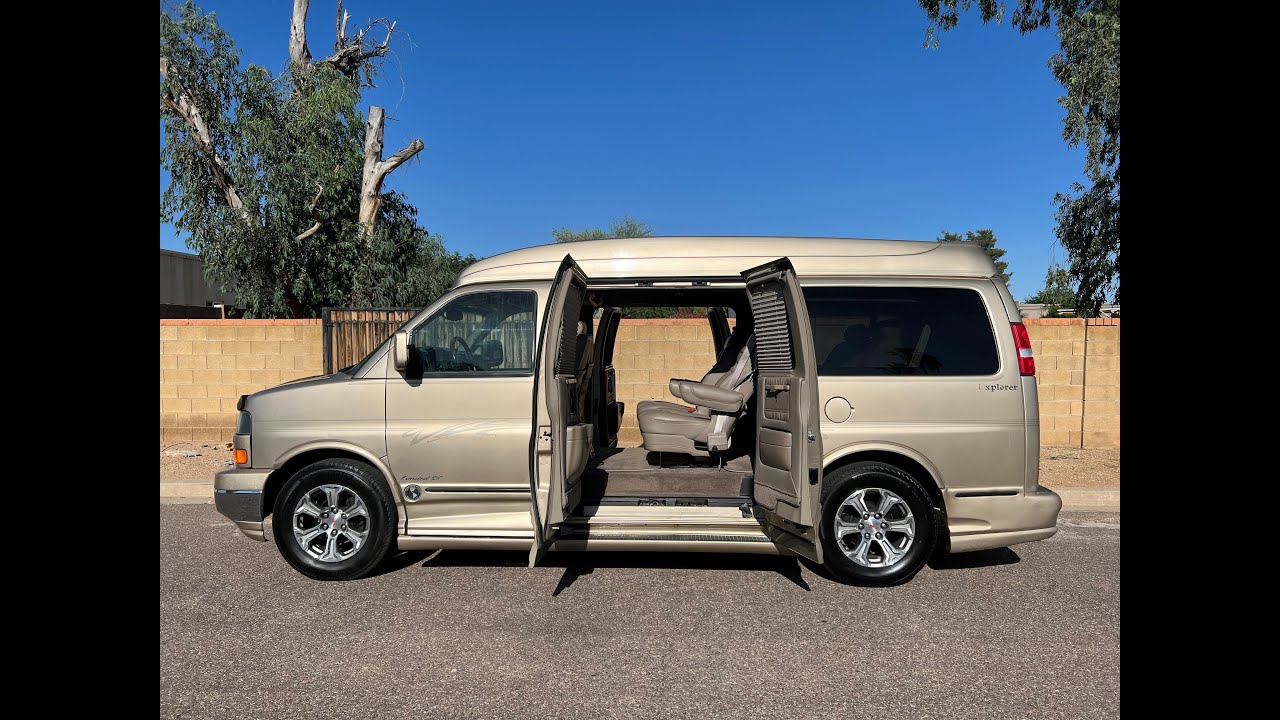 2005 GMC Savana 1500 Explorer SE
