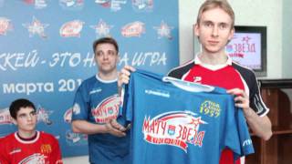 preview picture of video 'Настольный хоккей-Table hockey-ALL-STARS-1-Kursk-2011'