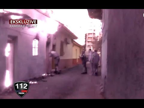 "112", ep 15 - 'Shigjetat' futen mes flakëve për të shpëtuar fëmijën në banesën që po digjej