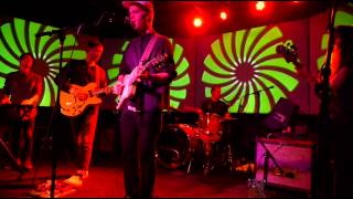 Porches - Jesus Universe (live @ Brooklyn Bazaar 2/21/14)