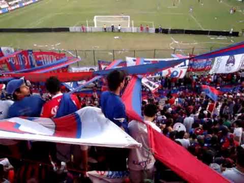 "De pendejo te sigo (con trompetas) CERRO EN HD 2010" Barra: La Plaza y Comando • Club: Cerro Porteño