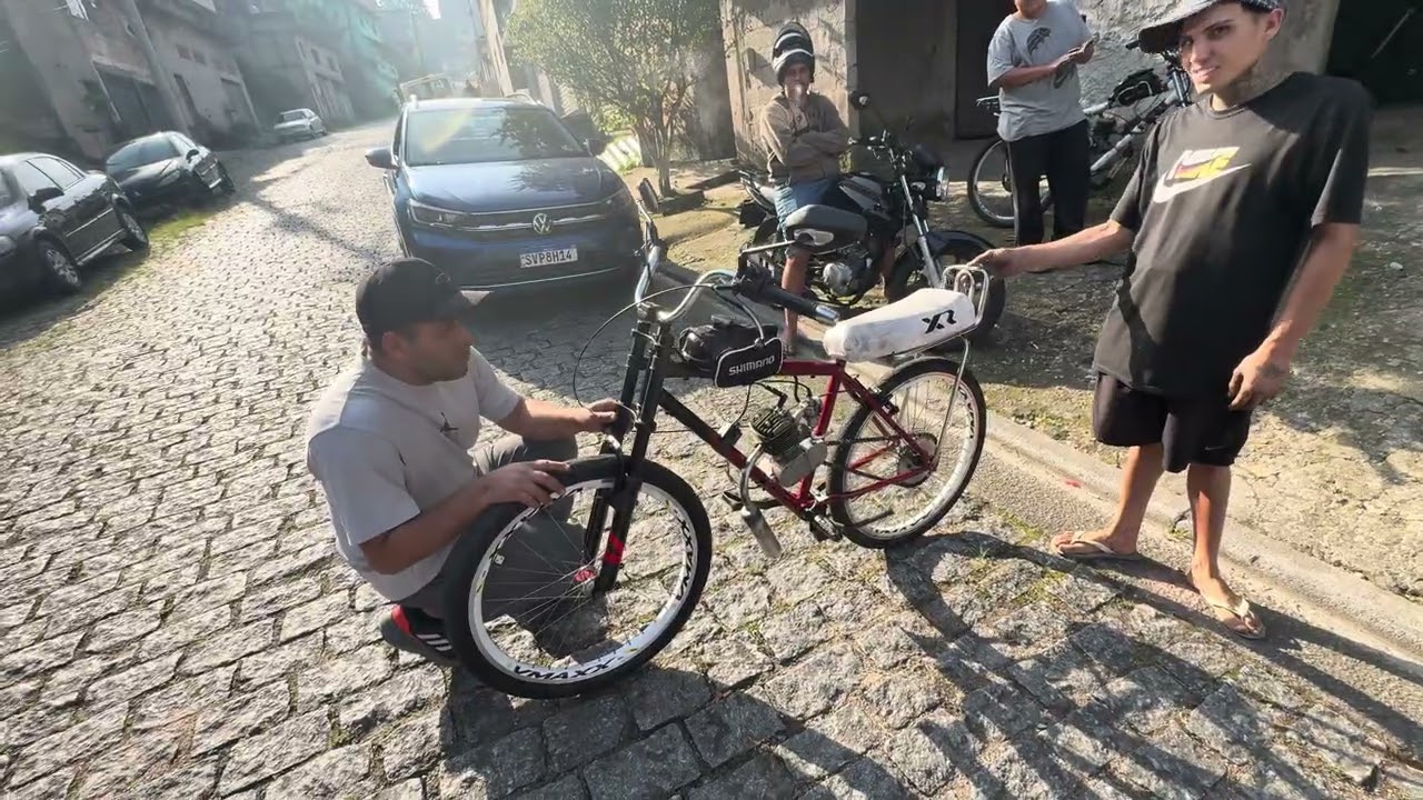 FINALIZANDO A MONTAGEM DA MOTORIZADA DO PEDRINHO 06